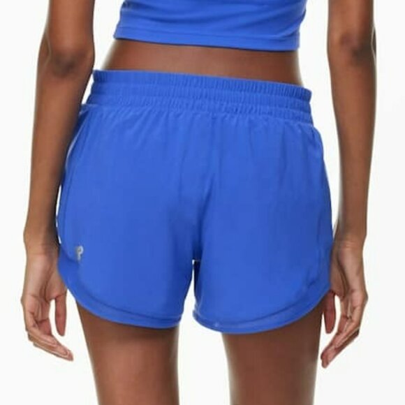Aritzia MoveTech Legacy Hi-Rise 2.5" Shorts Blue Size 4 - Picture 13 of 15